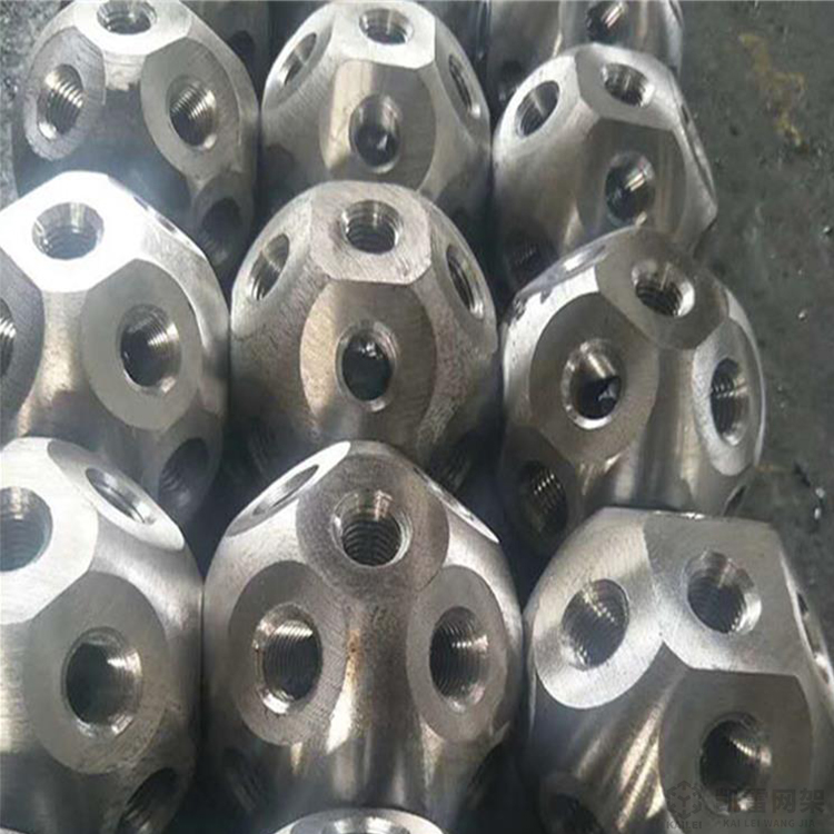 恩施螺栓球网架加工安装方法